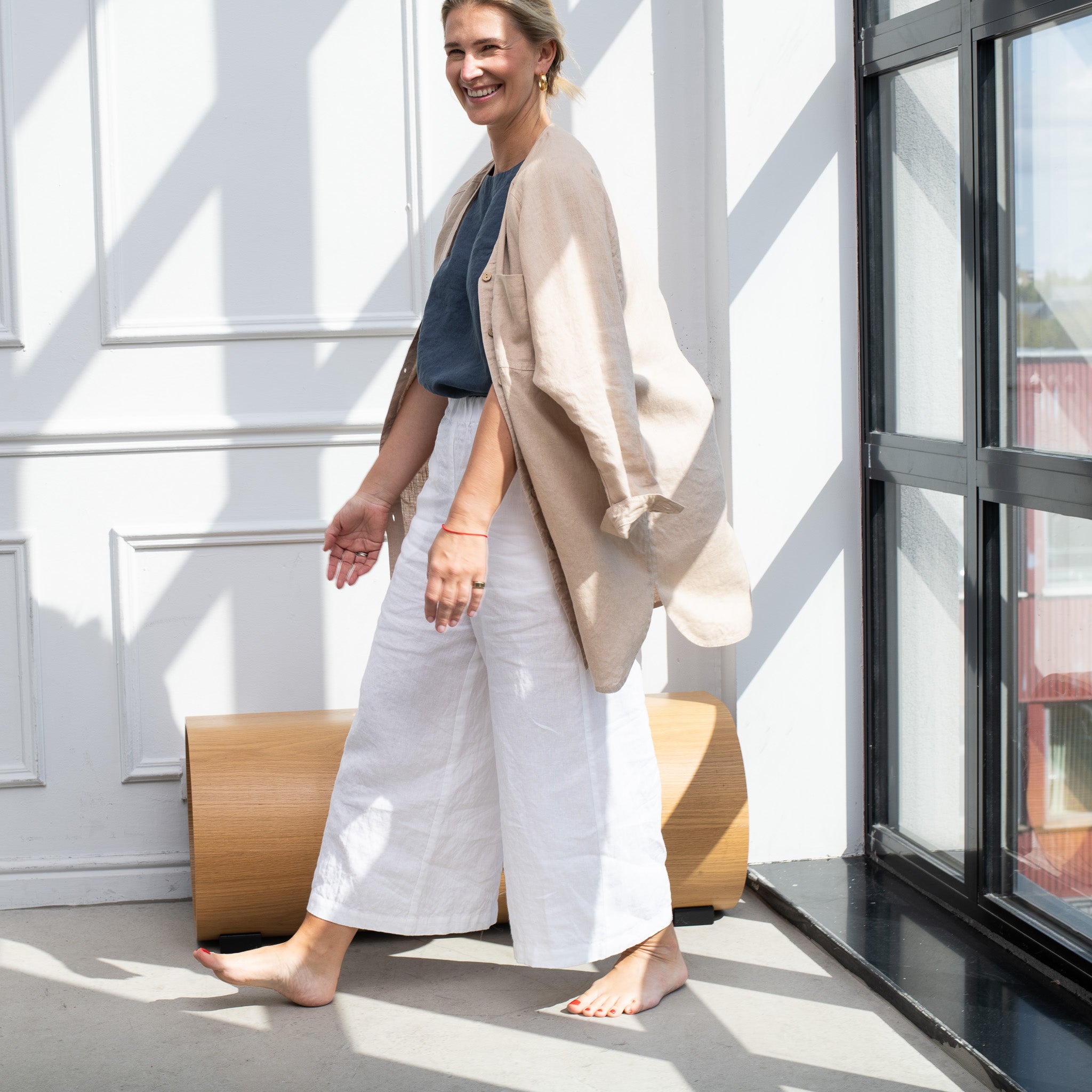 Elevate Your Ensemble | What to Wear with Loose Linen Pants?