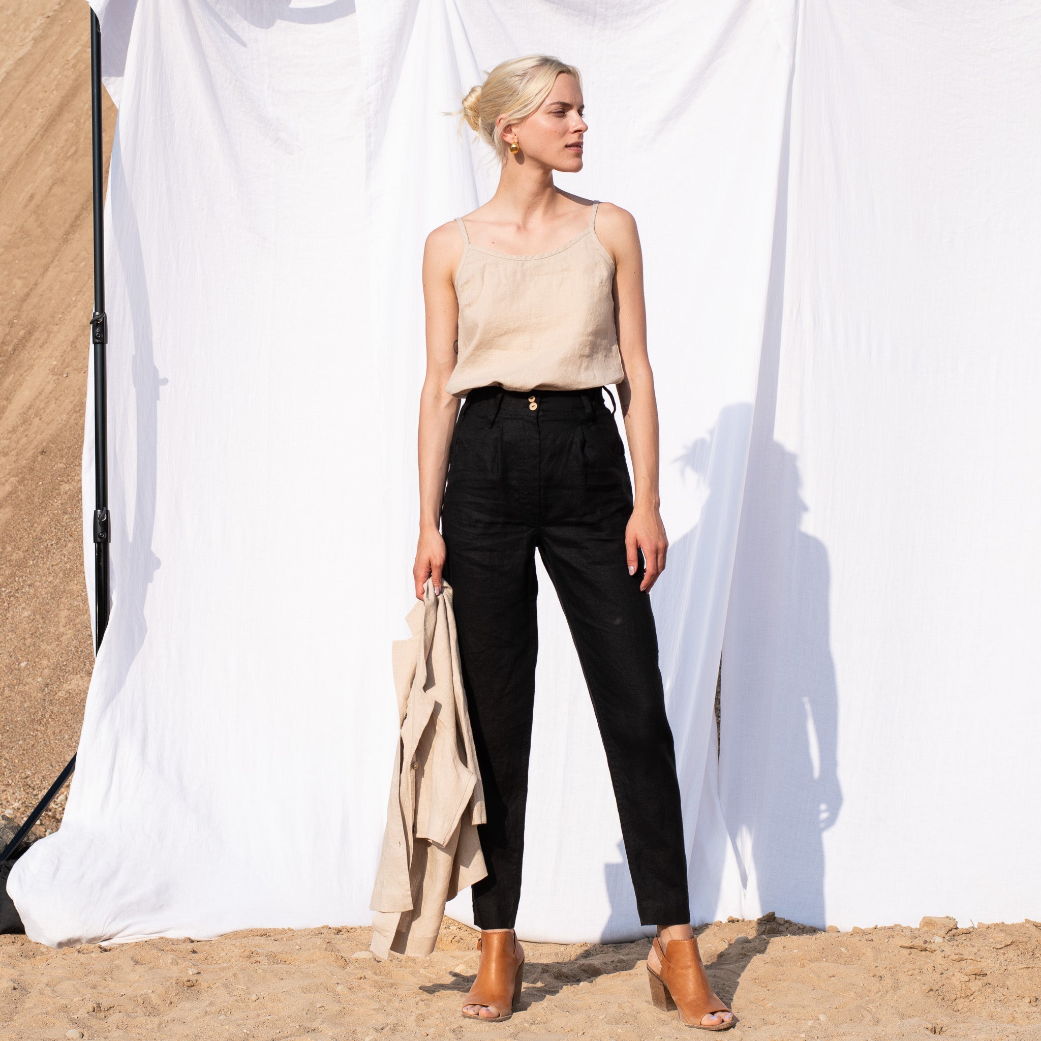 Mastering Timeless Elegance | How to Style Black Linen Pants