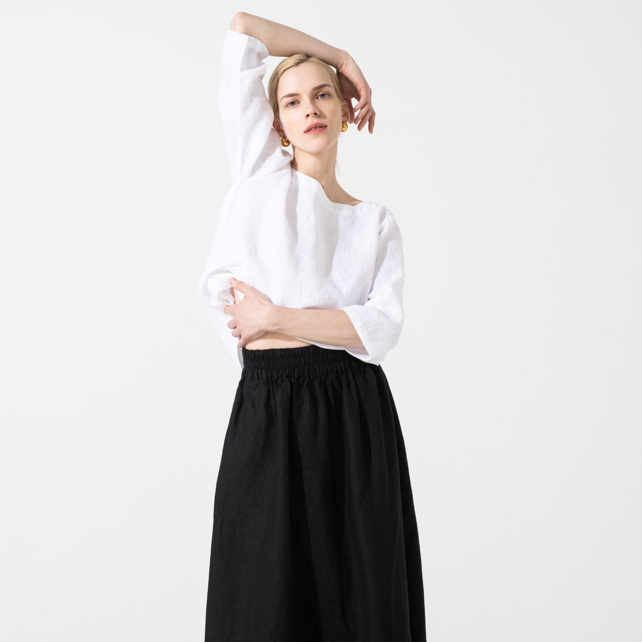 R: SION gathered linen skirt in Black