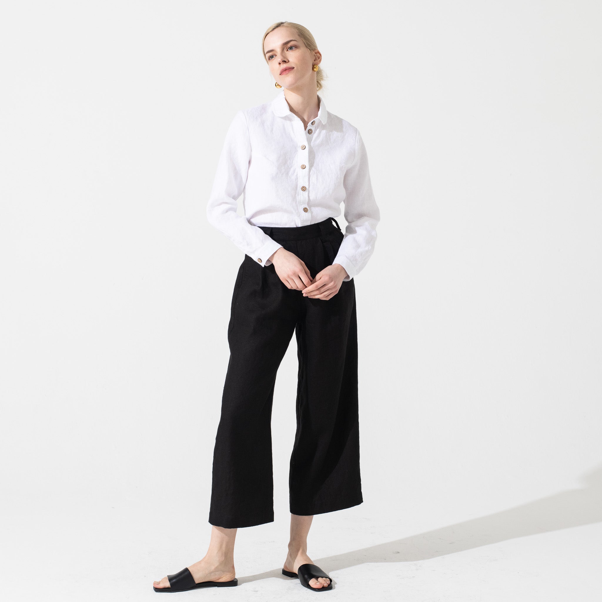 R: ORLEANS pleated front wide leg linen pants in Black
