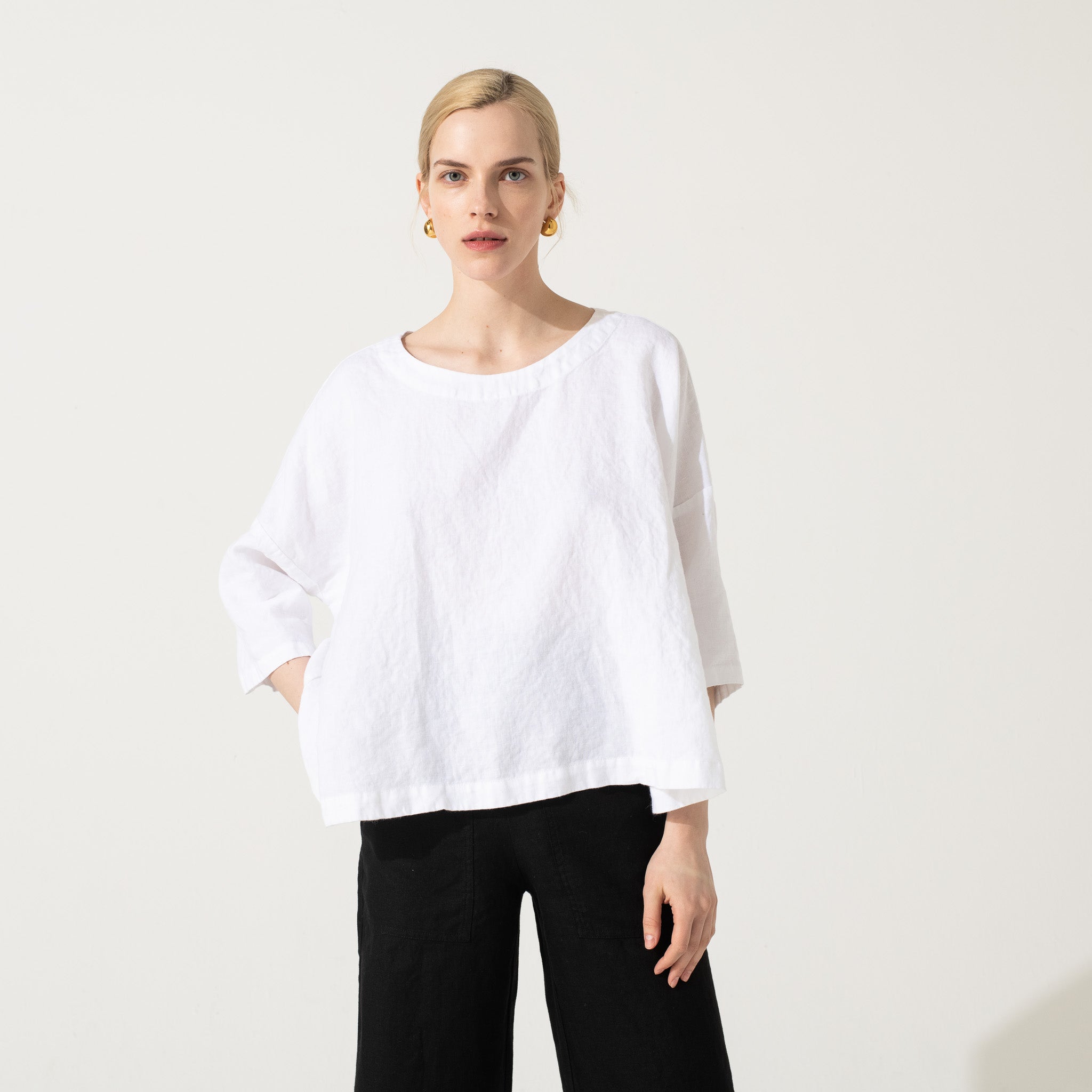 OLD LONDON oversized linen top in White