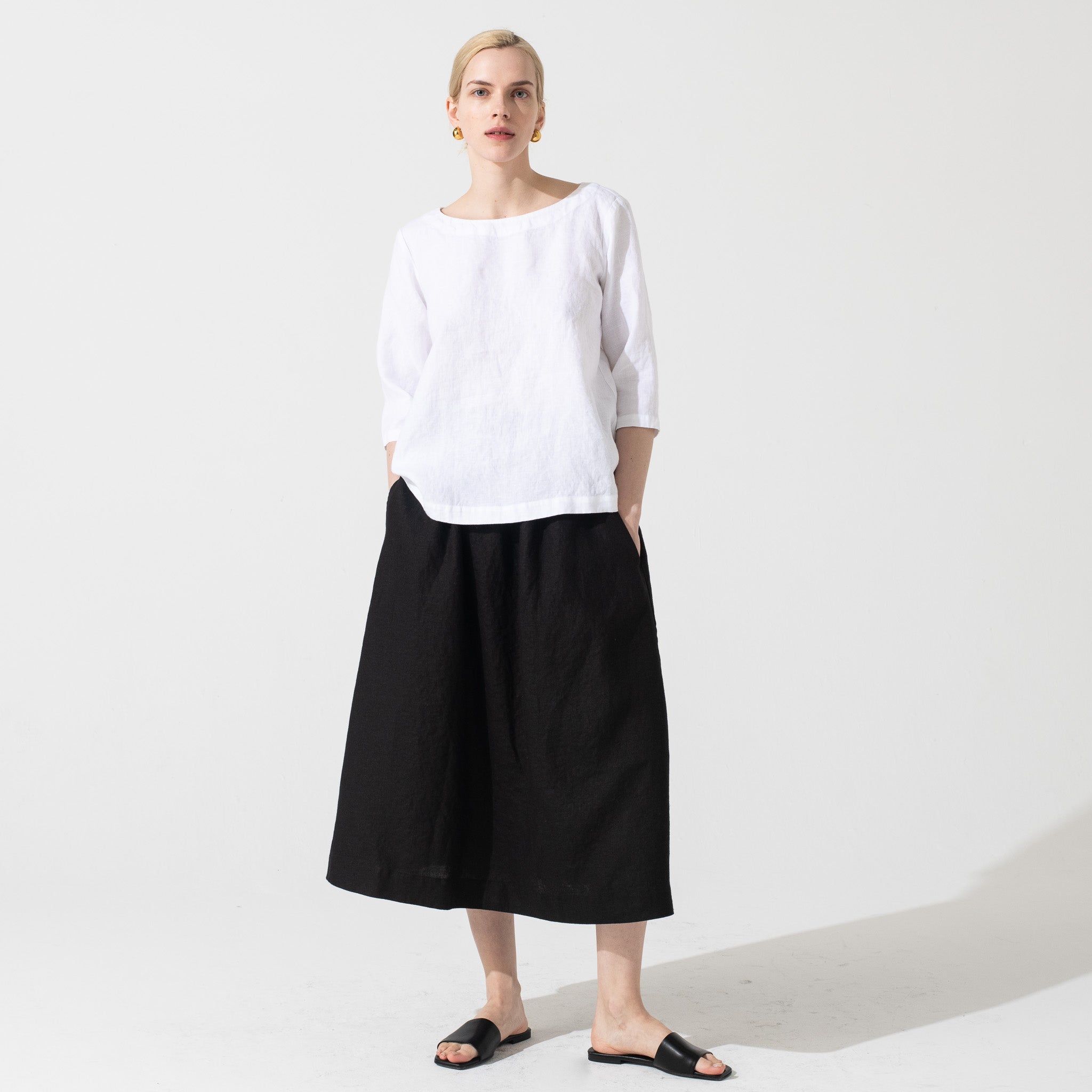SION gathered linen skirt in Black